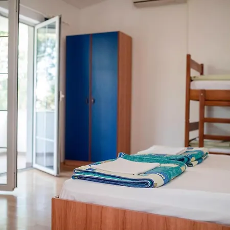 Sime Guest house Kolan