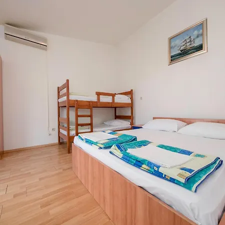 Gostinjska kuća Sime 3*