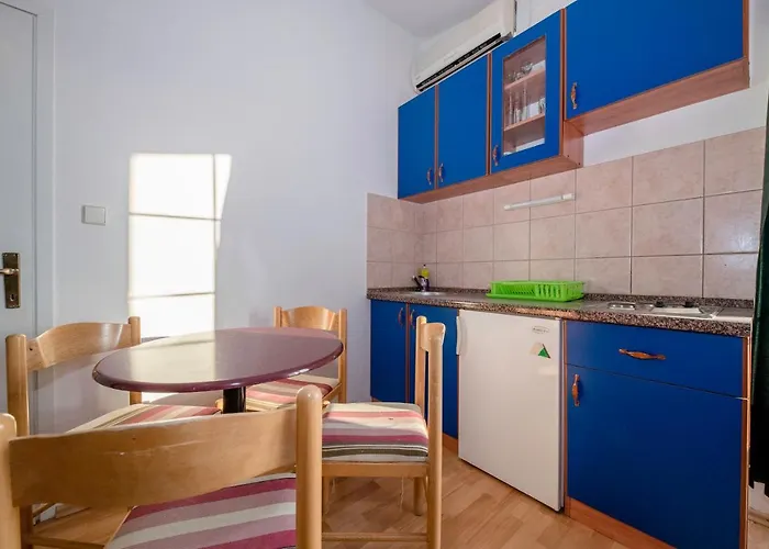 Sime Гостевой дом Колан