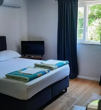 Sime Penzion 3*